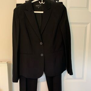 Jones New York Stretch Two Piece Suit